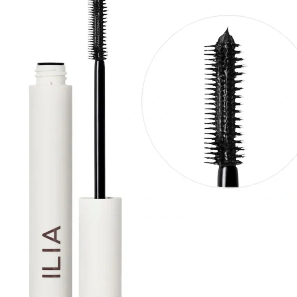 ILIA Fullest Volumizing Mascara